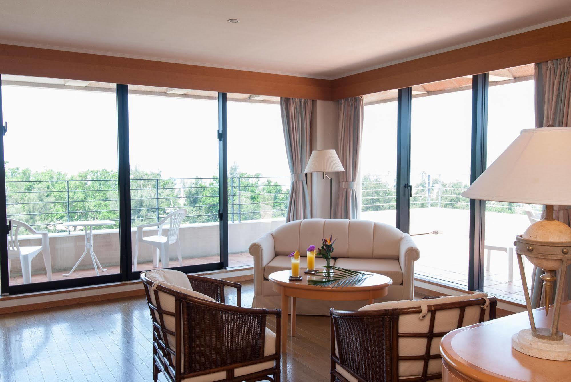 La Teada Ishigaki Resort Kawahira Εξωτερικό φωτογραφία